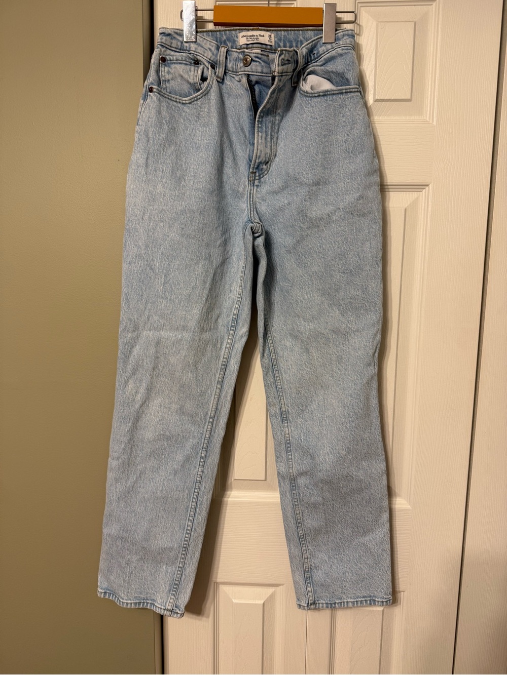 Women’s Jeans